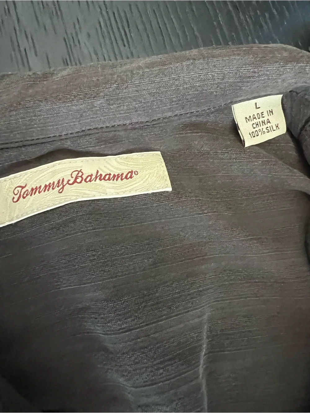 EUC Tommy Bahama 100% Silk Short Sleeve Button Down Shirt - Men's Large - Picture 2 of 5